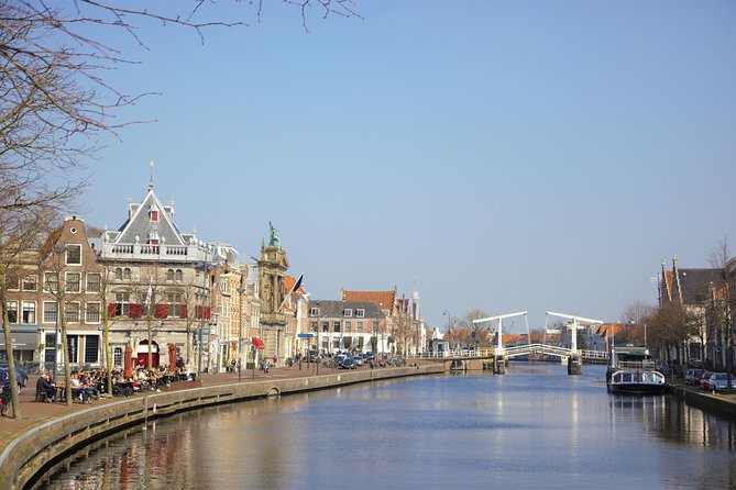 Guided Food Tour Haarlem (min. 2 persons) - Many local tastings - Visiting Six Surprising Food Spots in Haarlem
