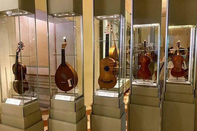 Guided Gallery Art Tour in Accademia of Florence - The Origins and Evolution of the Accademia Gallery in Florence