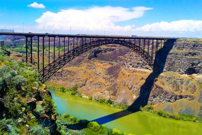 Guided Half-Day Tour to Shoshone Falls & City Tour - The Iconic Perrine Bridge and B.A.S.E. Jumping