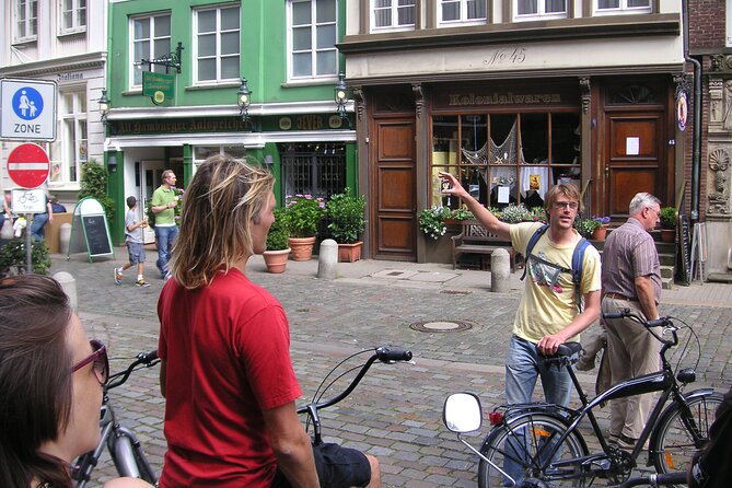 Guided Hamburg City Bike Tour - Weather Considerations and Preparing for the Tour