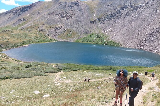 Guided Hike to 3 Beautiful Alpine Lakes - What Makes the Guide Jeremy Stand Out