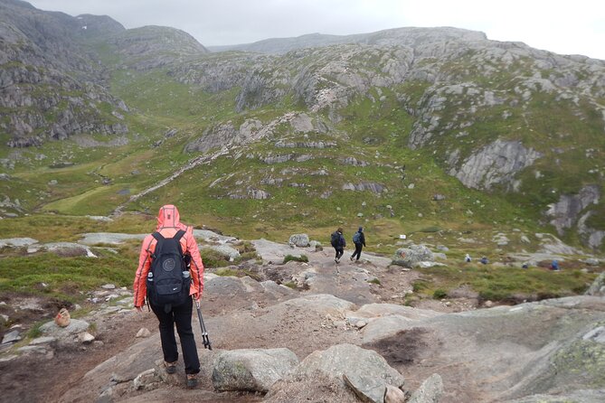Guided hike to Kjerag and Kjeragbolten - Reaching the Iconic Kjeragbolten Boulder