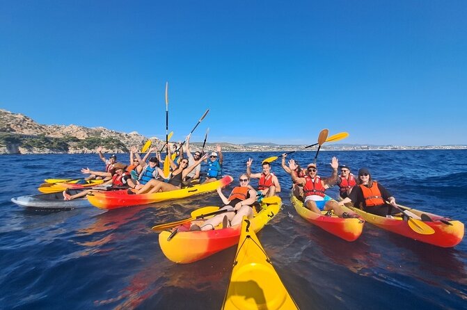Guided kayak excursion in creeks - Guides: Friendly, Knowledgeable, and Multilingual