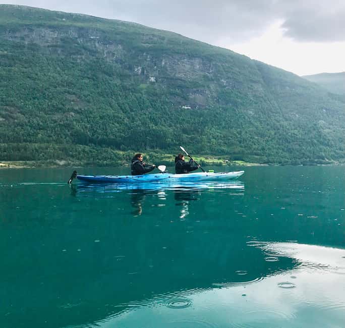 Guided Kayak Tour with Lunch by the Fire. Family friendly - Why Choose this Fjord Kayaking Tour?