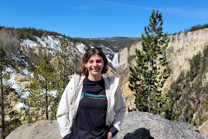 Guided Lower Loop of Yellowstone from Cody, WY - Exploring the West Thumb Geyser Basin and Yellowstone Lake