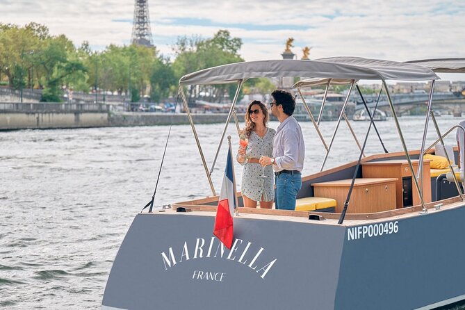 Guided Luxury River Cruise & Walking Tour of Paris' Monuments - Discover Paris in Style with a Private Guided Tour and Luxury Seine Cruise