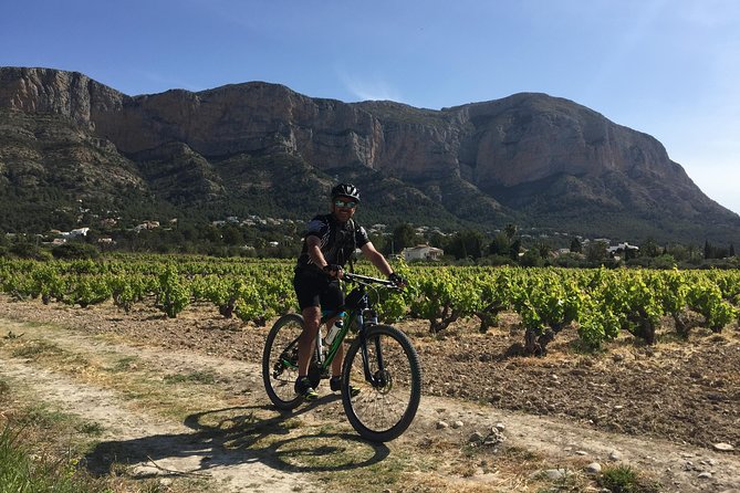 Guided mountain bike route - "Pata Negra" Tour - Food, Drinks, and Refreshments