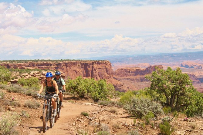 Guided Mountain Biking Tour (Intermediate) in Moab - What Makes the Trail Unique