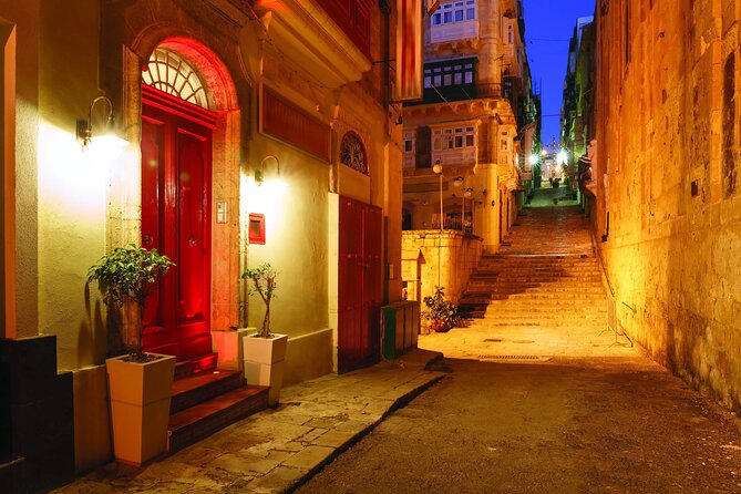 Guided Night Tour of Valletta Waterfront, Mdina and Rabat - Mdina’s Medieval Twilight Magic