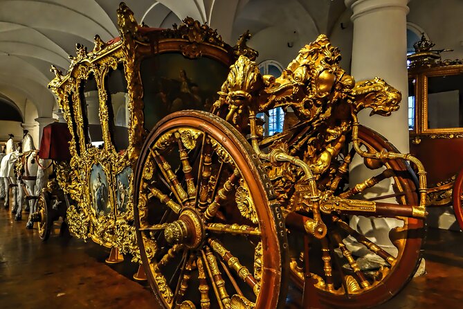 Guided Nymphenburg Palace Tour with Transfers & skip the line. - In-Depth Look at the Museum of Man and Nature