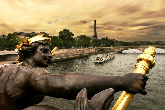 Guided Paris Day Trip from London by Train with Seine Cruise - Limited Free Time and Its Challenges