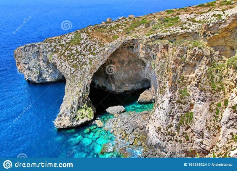 Guided Private Malta or Gozo Highlights Tour with Transfer - The Experience of the Guides and Overall Value