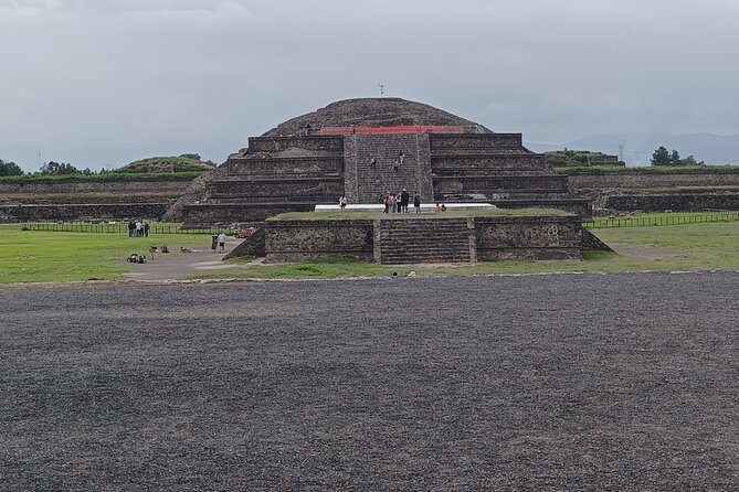 Guided Private Tour Teotihuacan,Basilica of Guadalupe,Tlatelolco - Comfortable, Private Transportation and Practical Inclusions