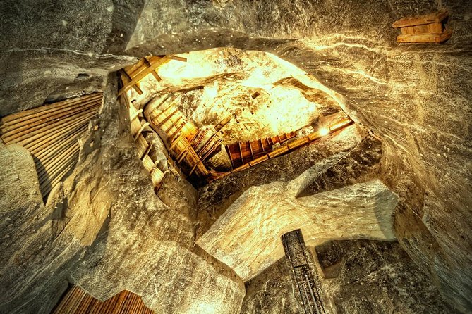 Guided Salt Mine Wieliczka tour from Krakow - The Professional and Engaging Guides