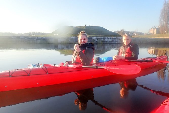 Guided Sightseeing Kayak Tour at Gdansk - Exploring the Stops: The Crane and Gdansk Shipyard