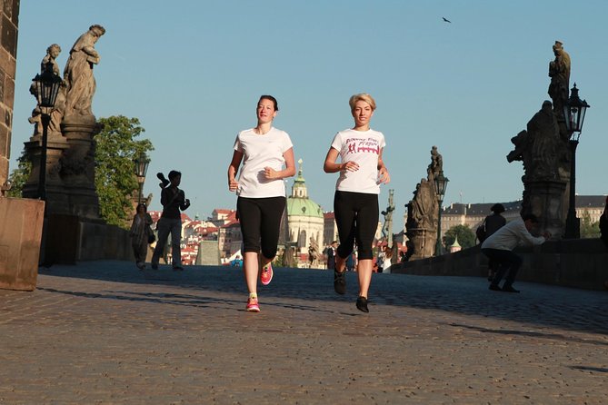 Guided Sightseeing Running Tour in Prague (9-12K) - Discover Prague on a Running Tour Led by Expert Guides