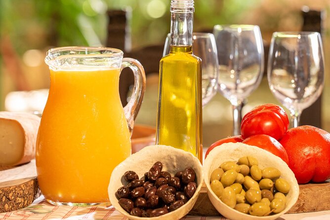 Guided Tasting Tour in 16th century House and Olive Oil Factory - Meeting Point and Tour Duration