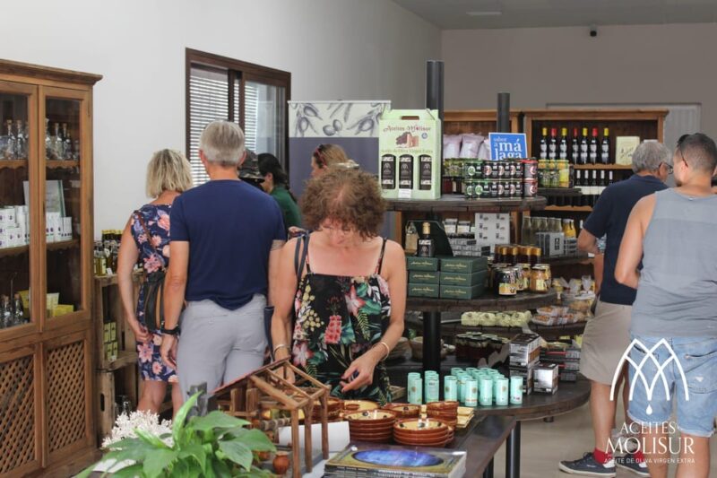 Guided tour and oil tasting at the Aceites Molisur factory - The Value of the Olive Oil Tour