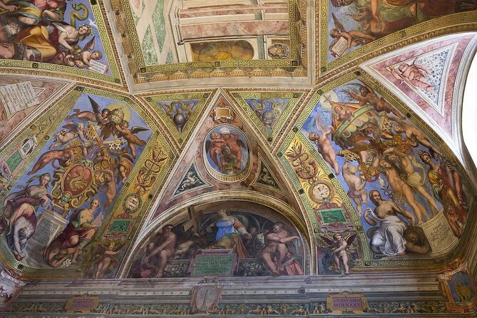 Guided Tour for Vatican Museum and Sistin Chapel - The Expertise of the Guides