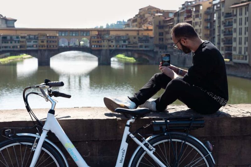 Guided tour in ebike 3 hours in the Florence Surroundings - Departure from Piazzale Borgo Ognissanti in Florence