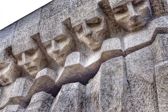 Guided Tour in Kraków-Paszów Former Concentration Camp - Walking Past the Ghetto Heroes Square and Its Memorial