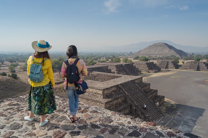 Guided tour in Teotihuacan + breakfast in Cueva + Transportation CDMX - Discover Teotihuacan with a Unique Cultural Experience