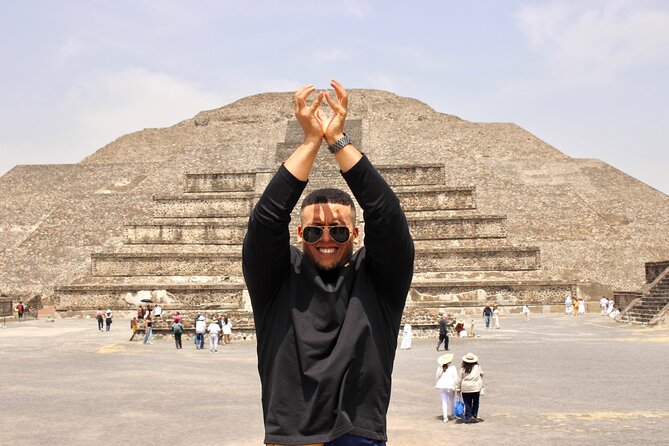 Guided Tour in Teotihuacan with Cave Breakfast and Transportation - Highlights from the Reviews