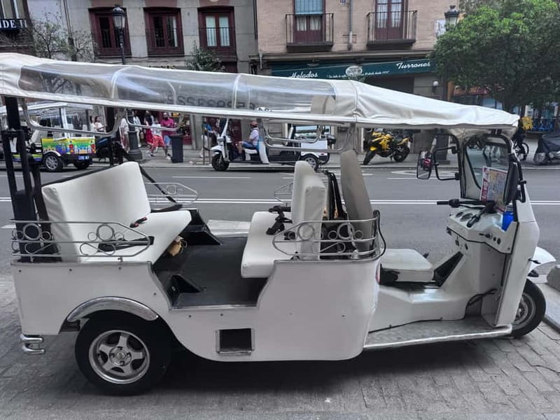 Guided Tour in Tuk Tuk around Madrid - Key Points