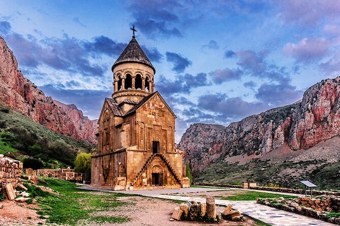 Guided tour: Khor Virap, Noravank Monastery, Areni, Jermuk - Addressing the Limitations and What to Expect