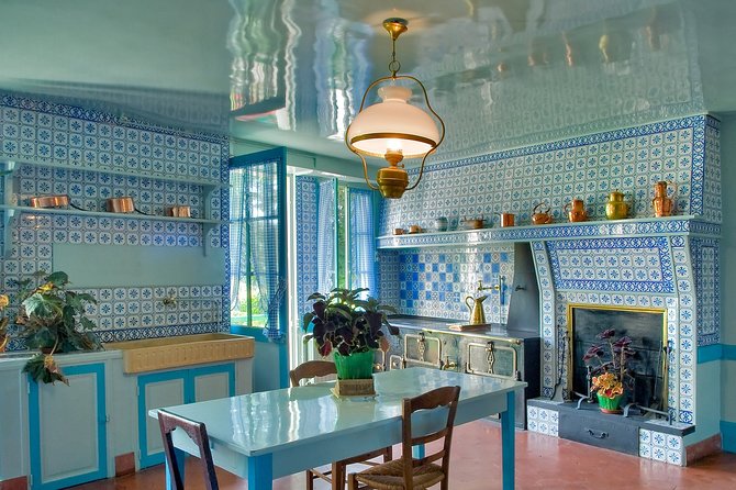 Guided tour Monet's house and gardens/small group - Crowd Levels and Visitor Considerations