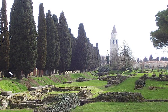 Guided tour of Aquileia, a UNESCO site for its Roman history - Ancient Roads and Roman Residences