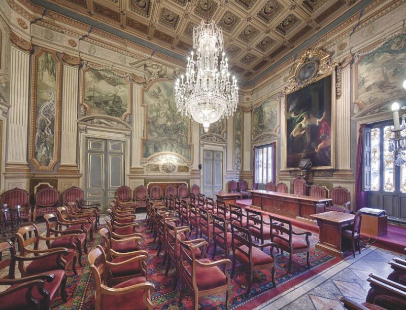 Guided Tour of Barcelona's Royal Academy of Sciences & Arts - Accessibility and Cancellation Policies