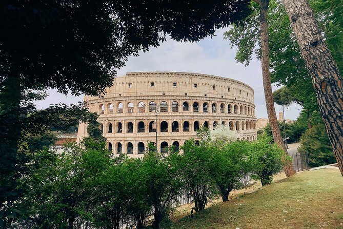 Guided tour of Colosseum, Roman Forum and Palatine hill - Exploring the Roman Forum’s Ancient Ruins