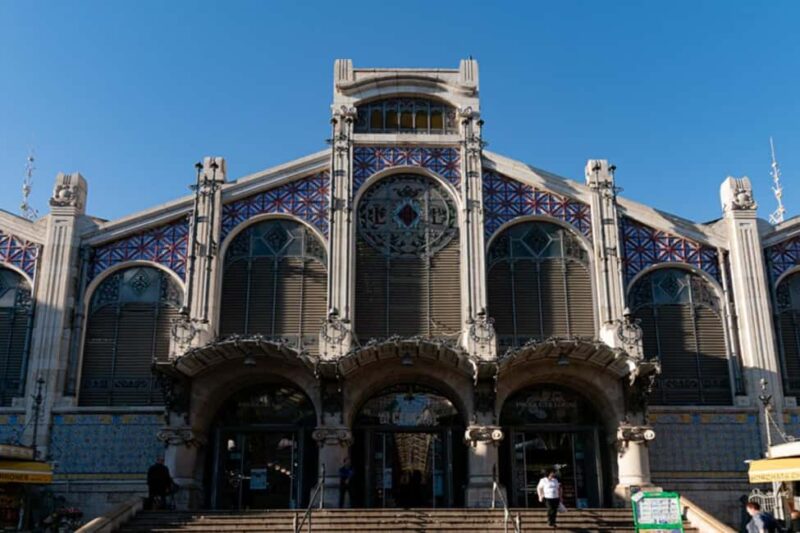Guided tour of downtown Valencia + Silk Exchange - Key Points