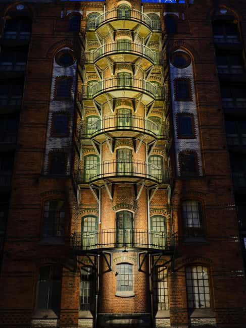 Guided tour of Hamburg's Speicherstadt - warehouse, free port & duty-free - Practical Details and Tips