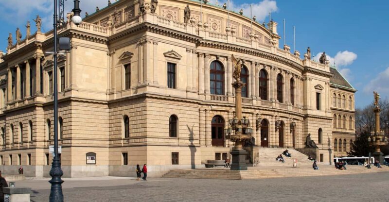 Guided Tour of Malá Strana and Hradany - Key Points