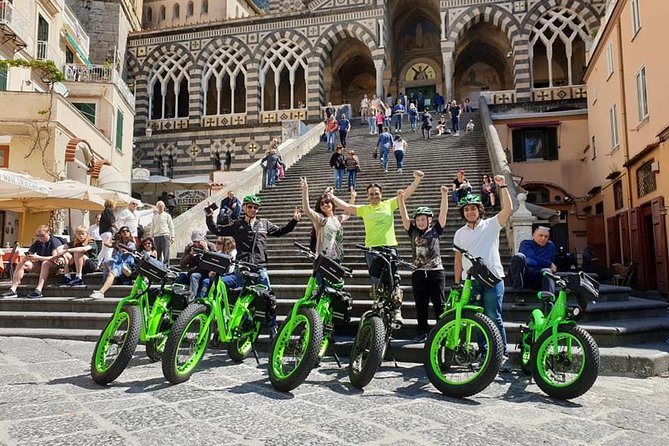 Guided tour of Naples by FAT electric bike - The Guide Experience: Knowledgeable and Engaging