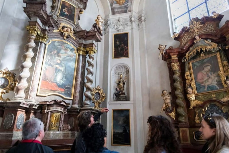 Guided Tour of Prague Castle with Ticket and Transport - Discovering the Religious and Royal Heritage of the Castle