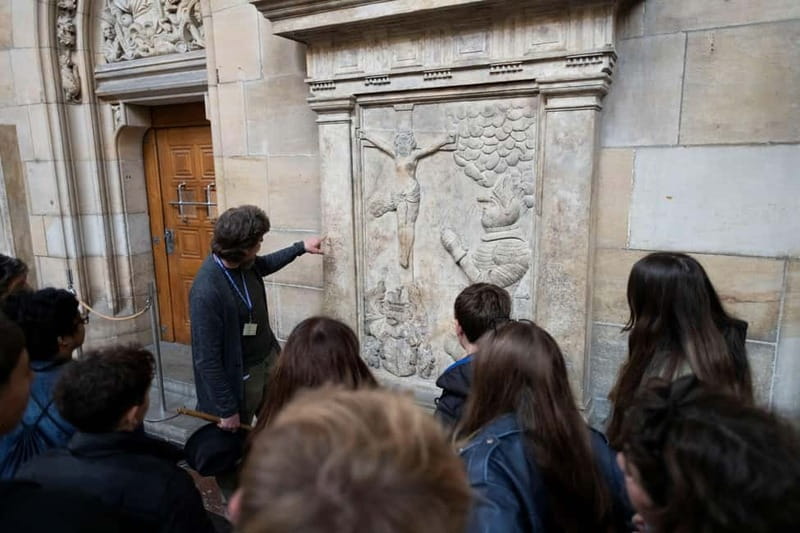 Guided Tour of Prague Castle with Ticket and Transport - Who Will Appreciate This Tour Most