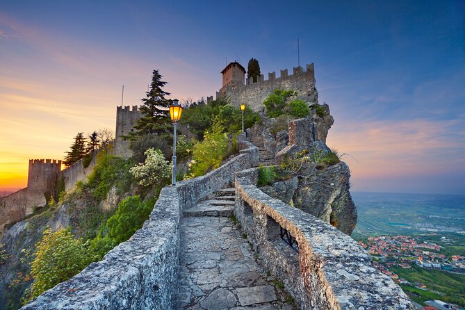 Guided Tour of San Marino at Sunset with aperitif included - Basilica del Santo Marino: Patron Saint’s Church