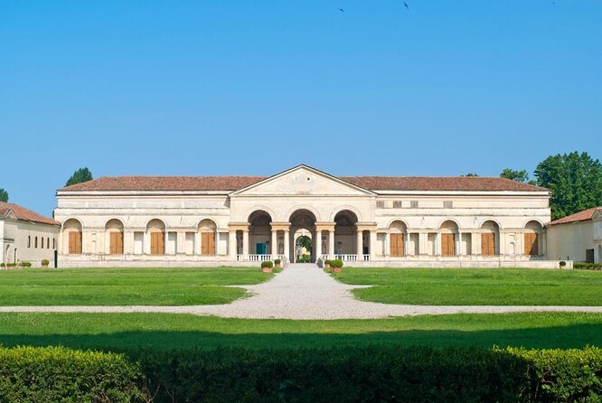 Guided Tour of Te Palace of Mantua - Discover the Artistic Marvel of Palazzo Te in Mantua
