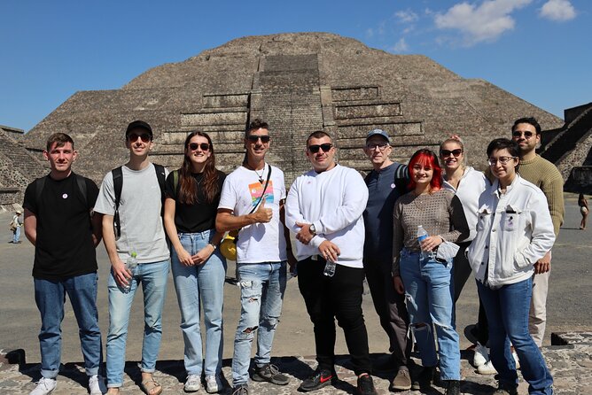 Guided tour of Teotihuacan from Mexico City - Lunch at Mayahuel Restaurante & Grill