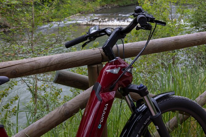 Guided tour of the historic center of Perugia - The Spectacular Stained Glass Window at San Domenico