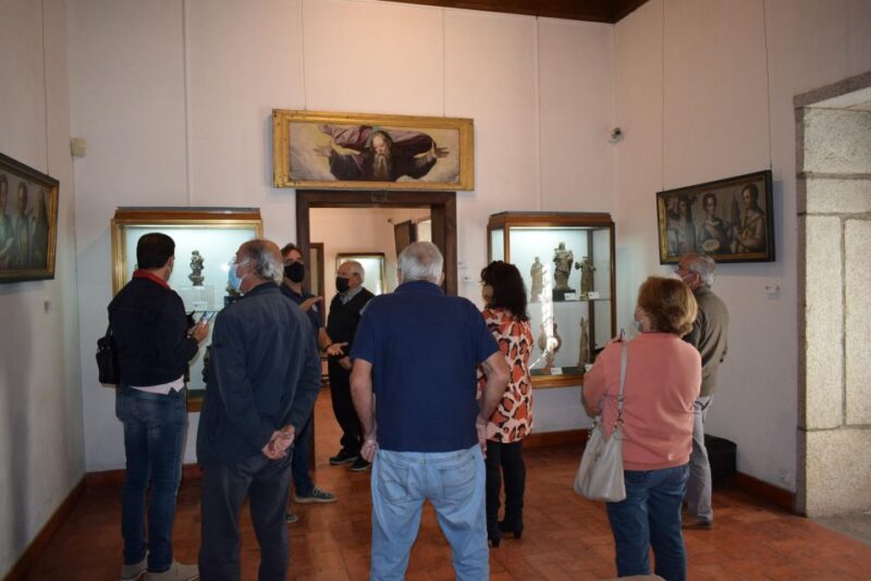 Guided Tour of the Historic Center of Vila de Arouca - Visiting the Chapel of Santa Casa da Misericórdia and Its Role in Local Life