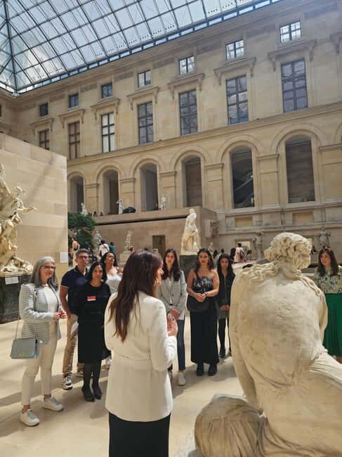 Guided tour of the Louvre Museum in Portuguese (ticket not included) - Explore the Louvre Beyond the Obvious with a Portuguese-Guided Tour