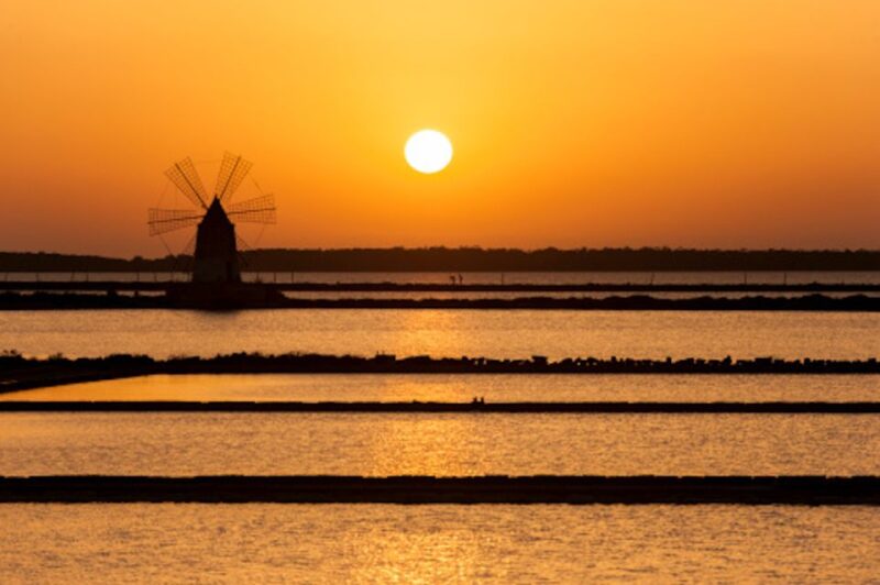 Guided tour of the Marsala Salt Pans and salt harvesting - Hands-On Salt Harvesting Experience