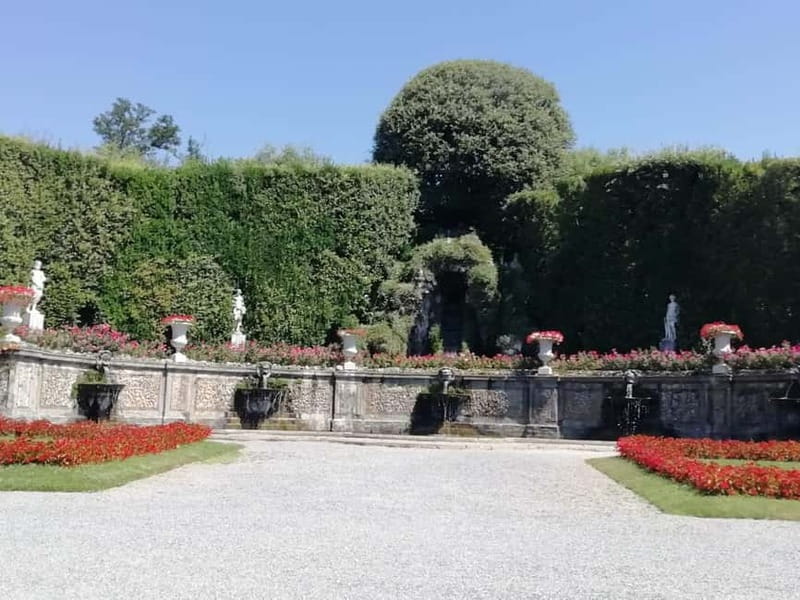 Guided tour of the park of Villa Reale di Marlia - Key Points