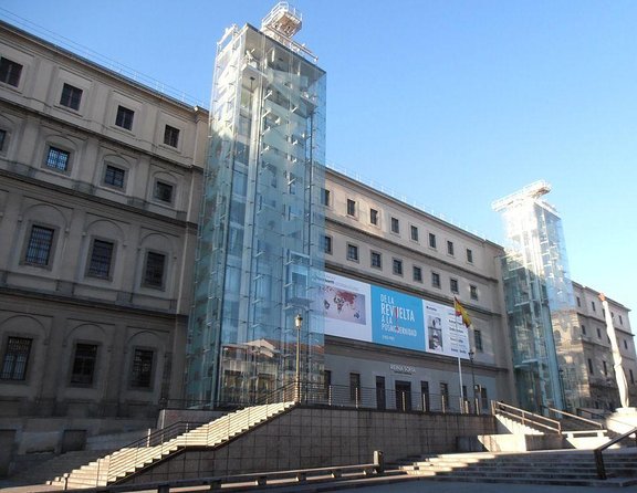Guided tour of the Reina Sofia Museum in Madrid, entrance fees and pick up at the hotel. - Discover the Reina Sofia Museum with a Personalized Private Tour