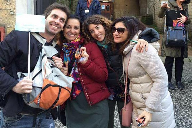 Guided tour of the Sanità District with an art expert - Admiring Palazzo Sanfelice and Its History