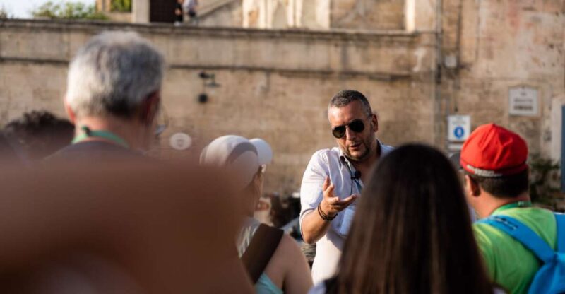 Guided tour of the Sasso Barisano and Sasso Caveoso - Exploring the Rock Churches of Matera